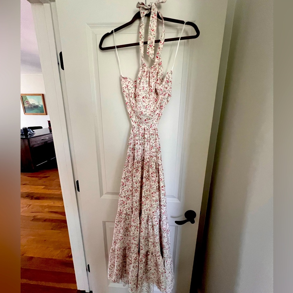 LUSH - Floral halter dress w open back
